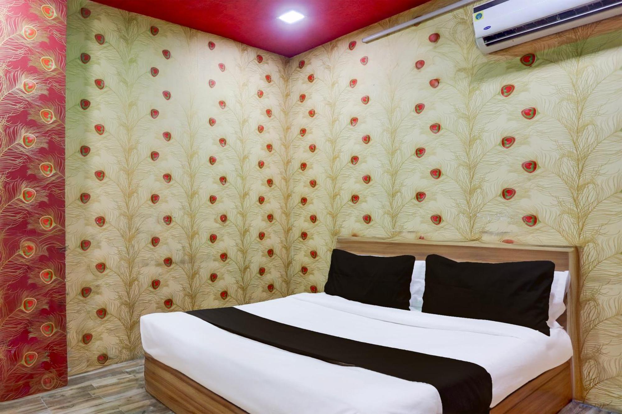 Super Hotel O S J Residency 델리 외부 사진