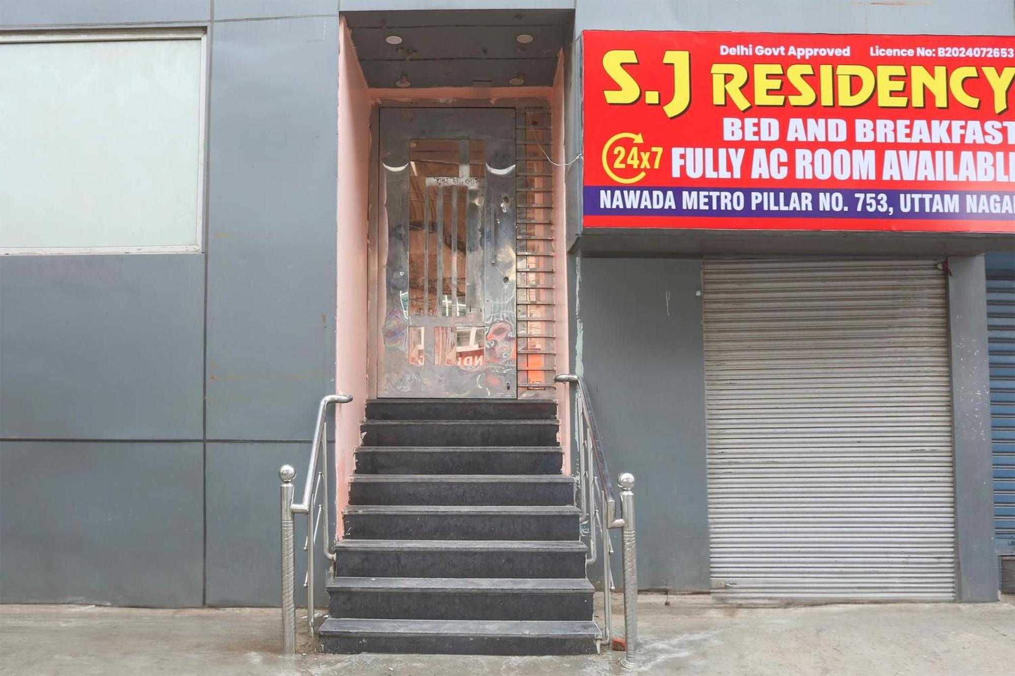 Super Hotel O S J Residency 델리 외부 사진